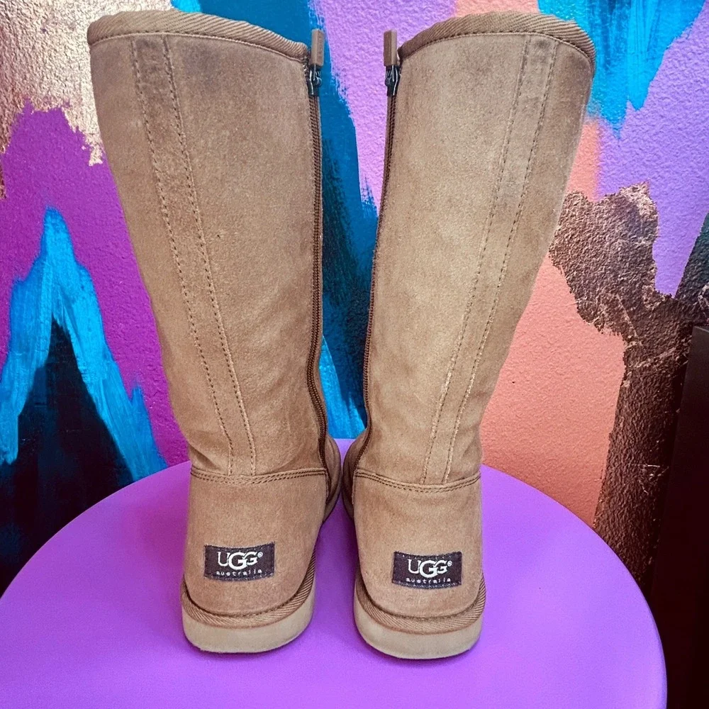 UGG Australia 5235 Tall Suede Shearling Boots Women's Size 7 Chestnut Side Zip